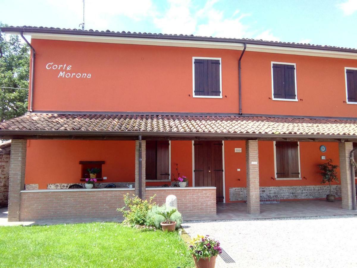 Corte Morona Marmirolo Luaran gambar